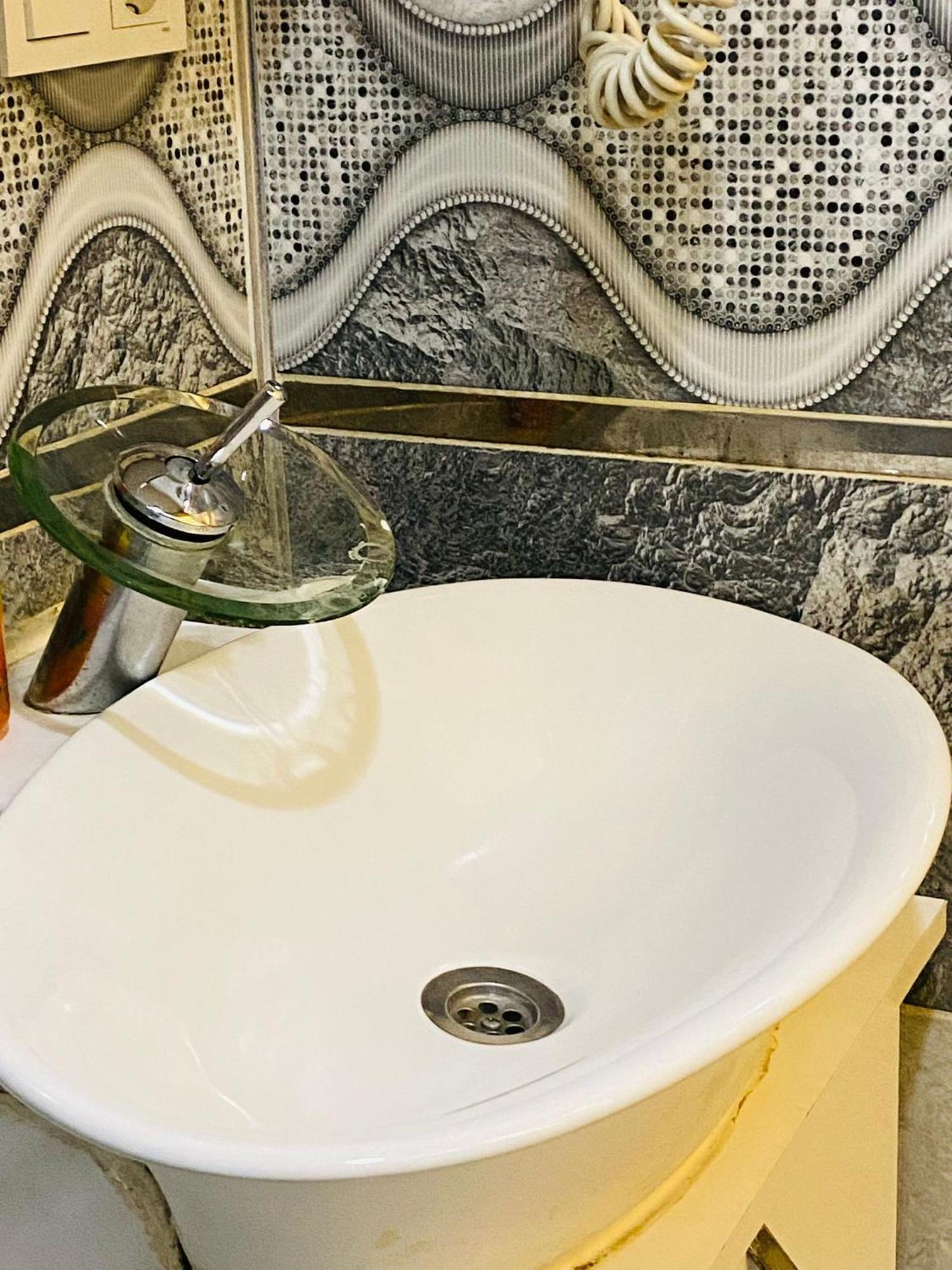 Sirinyer Elit Residance Apart Hotel Izmir Bagian luar foto